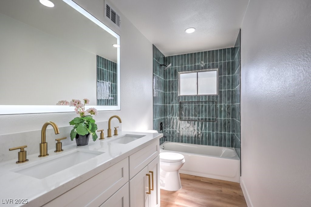 3012 Holly Hill Avenue Property Photo 3