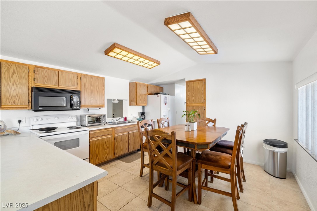 3381 West Simkins Road Property Photo 6