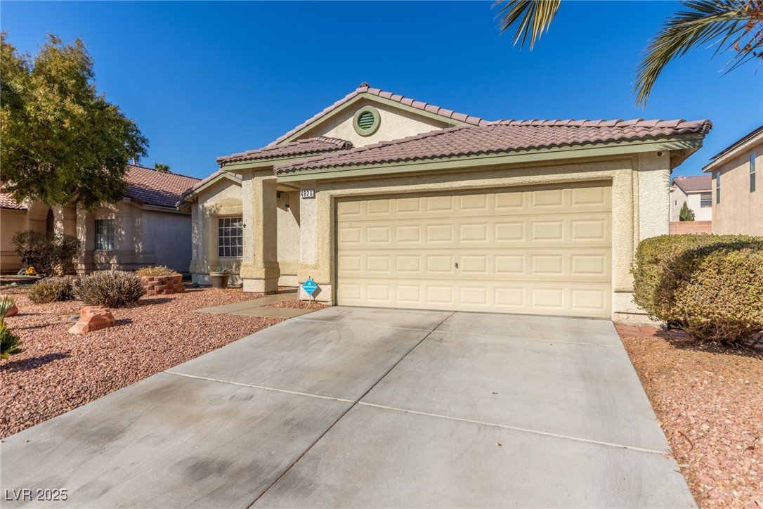 4826 Polar Lights Court Property Photo 5