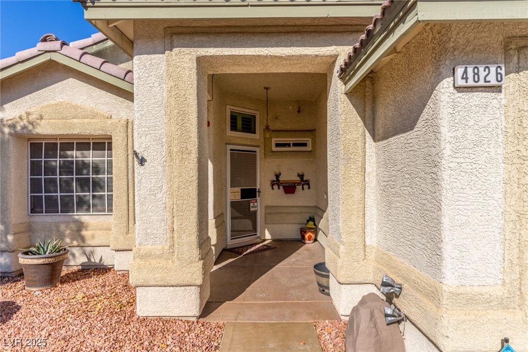 4826 Polar Lights Court Property Photo 7
