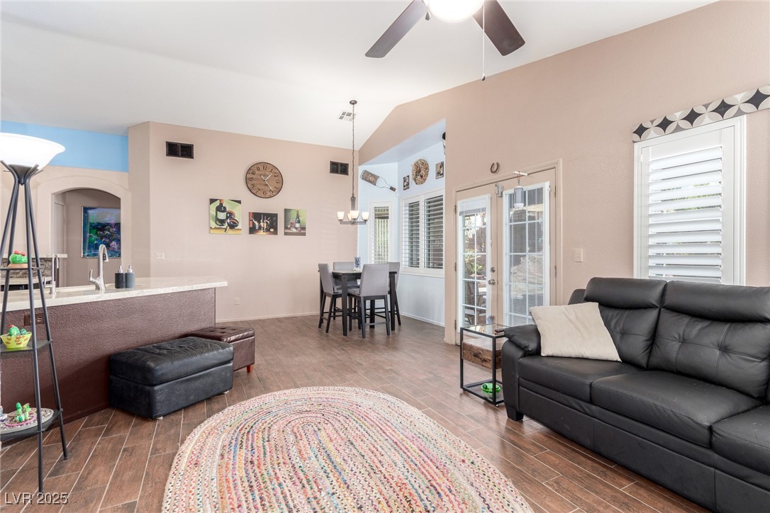 4826 Polar Lights Court Property Photo 15