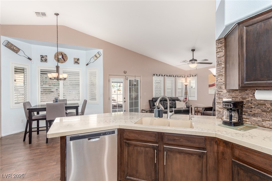 4826 Polar Lights Court Property Photo 24