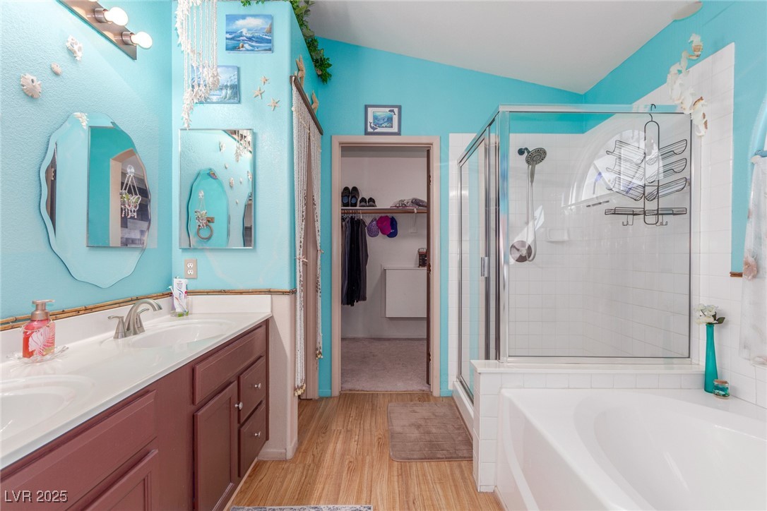 4826 Polar Lights Court Property Photo 32