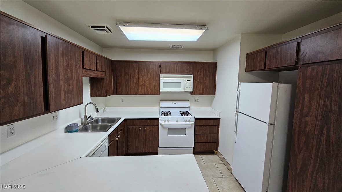 6772 Ledgewood Drive Property Photo 6