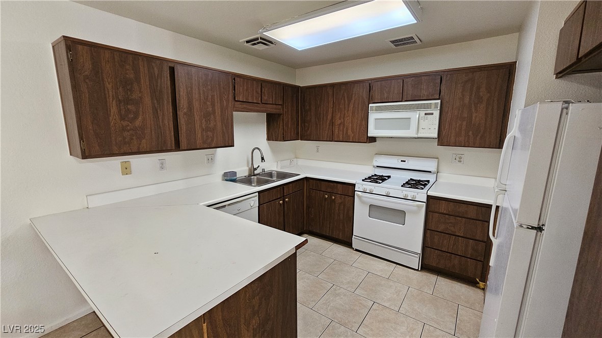 6772 Ledgewood Drive Property Photo 7