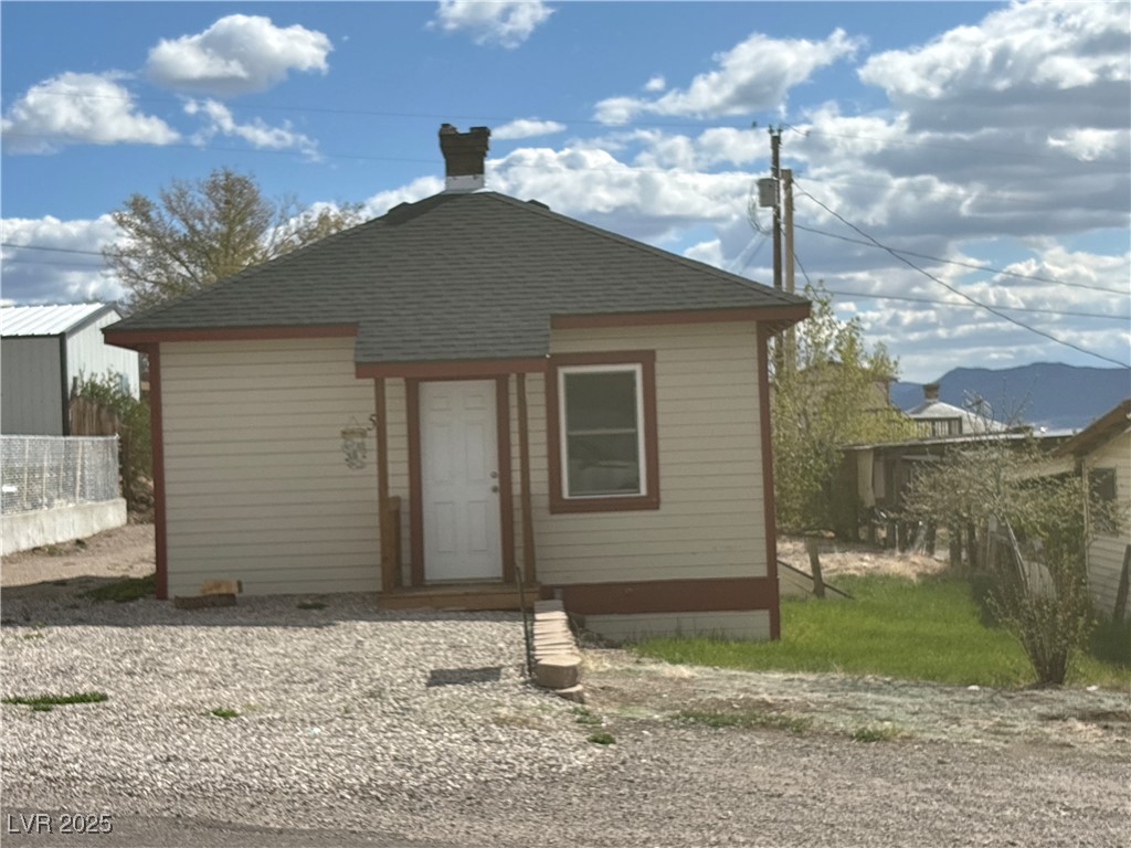 5 Avenue B Property Photo 1