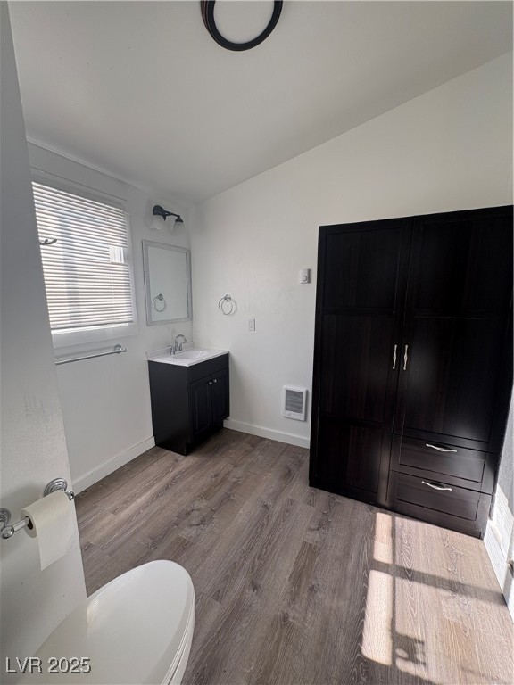 5 Avenue B Property Photo 11