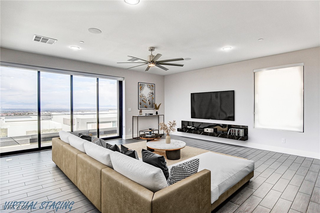 2272 Horizon Light Court Property Photo 18