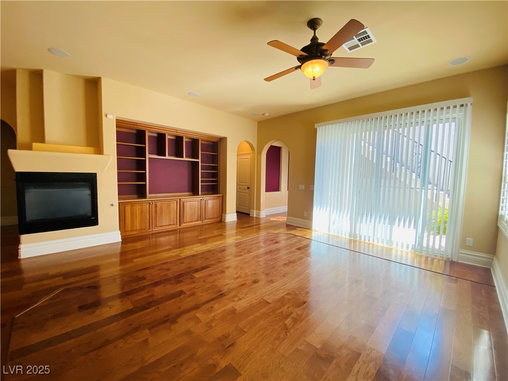 158 Crooked Putter Drive Property Photo 5