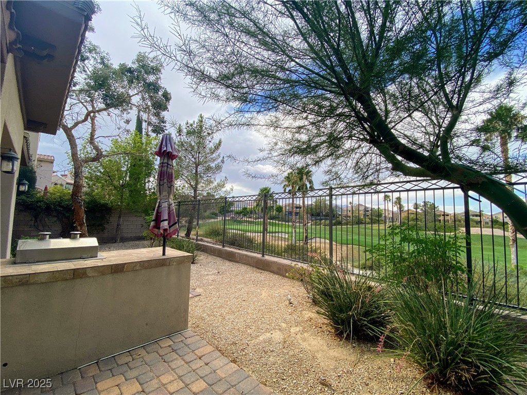 158 Crooked Putter Drive Property Photo 41