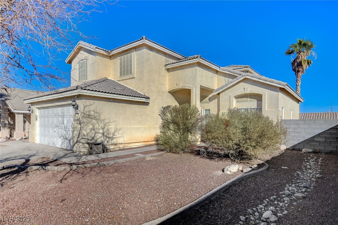 2526 Rocky Countryside Street Property Photo 3