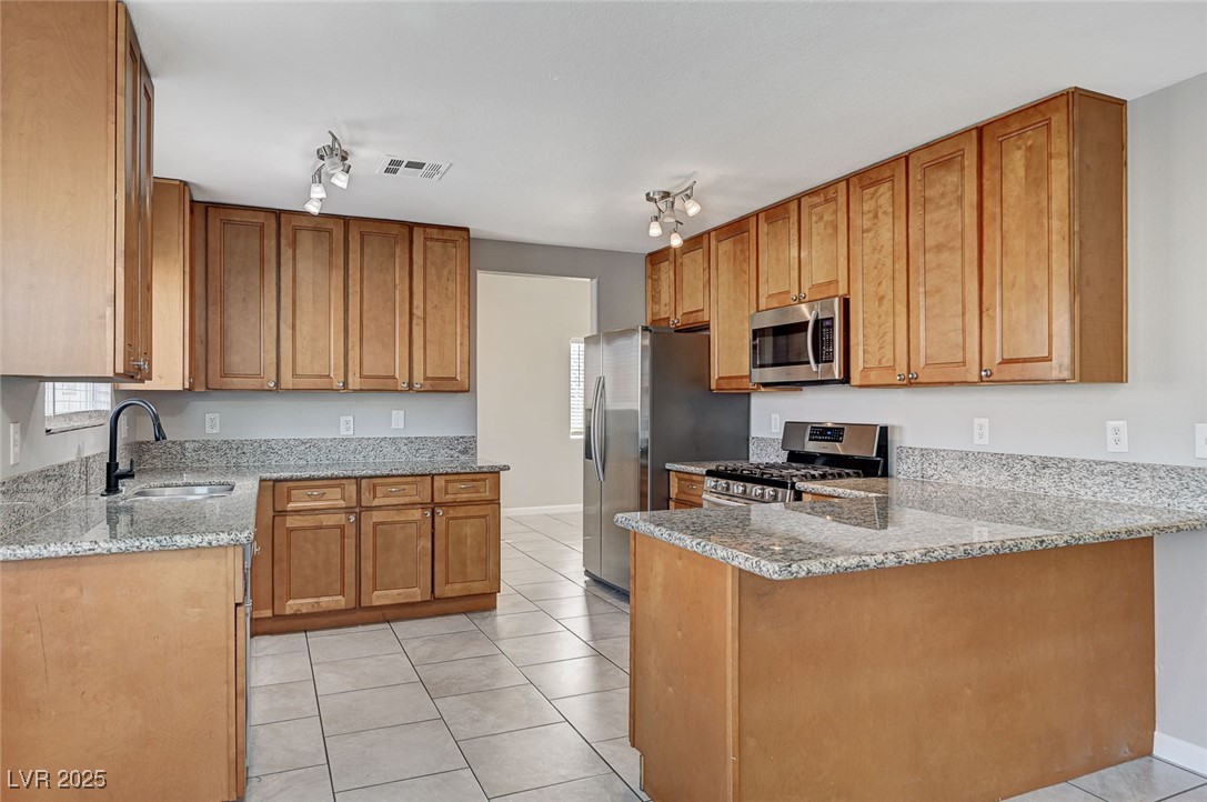 2526 Rocky Countryside Street Property Photo 13