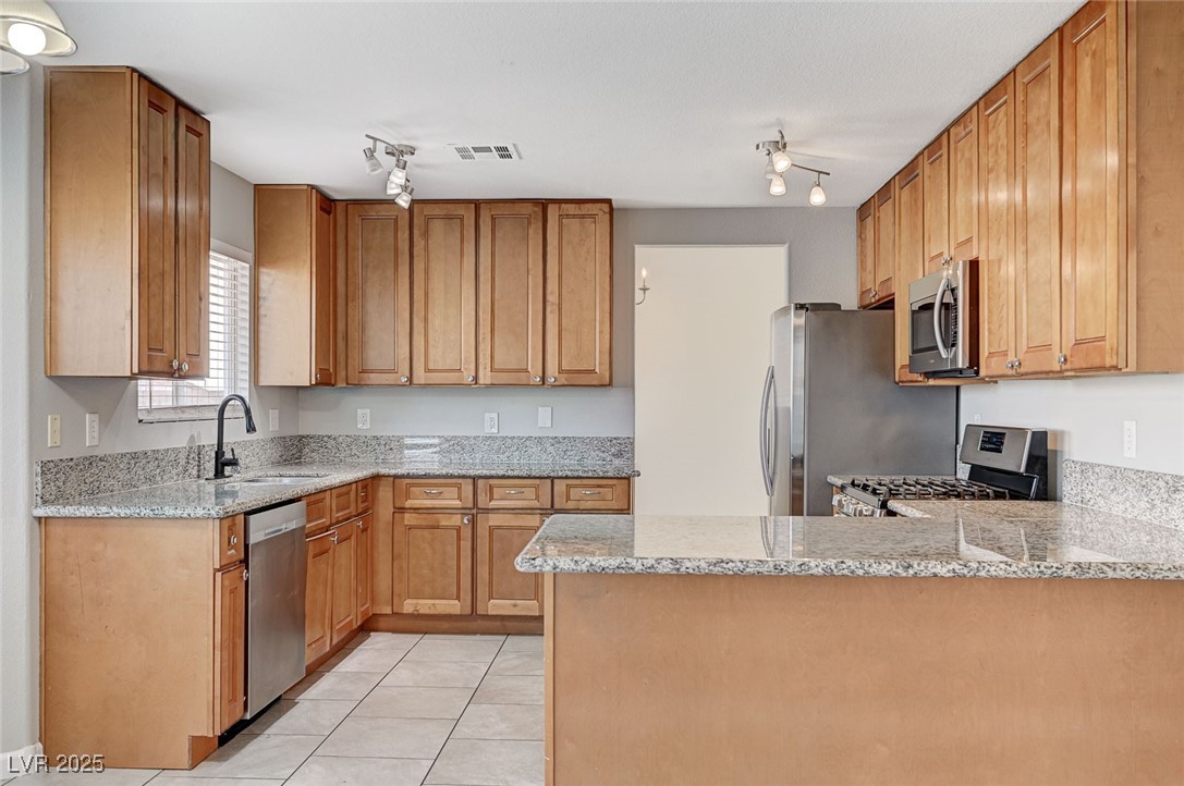 2526 Rocky Countryside Street Property Photo 14