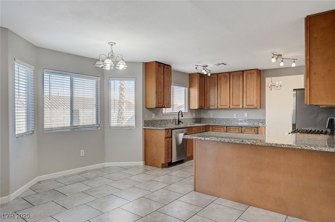 2526 Rocky Countryside Street Property Photo 15