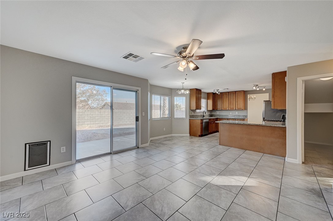 2526 Rocky Countryside Street Property Photo 16