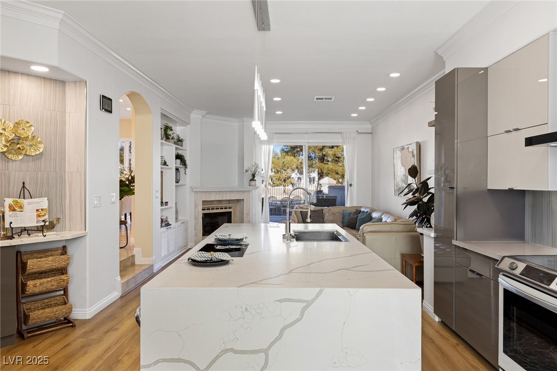 8320 Carmel Ridge Court Property Photo 13