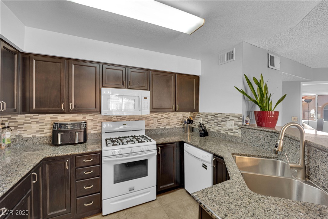 7900 Idledale Court 102 Property Photo 12