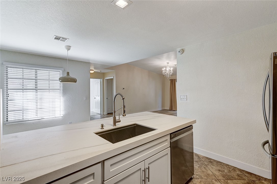 2633 South Durango Drive 201 Property Photo 16