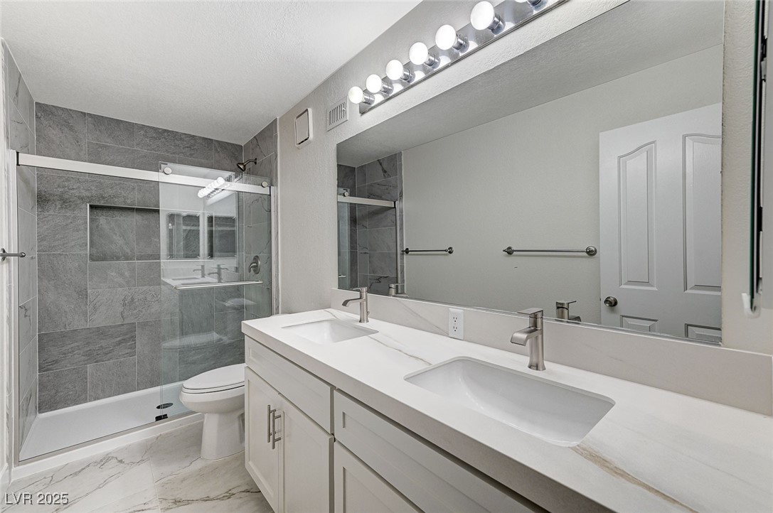 2633 South Durango Drive 201 Property Photo 32