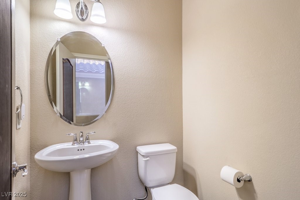 5490 Tulip Hill Avenue Property Photo 14