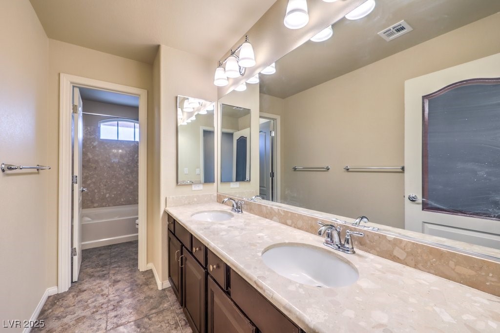 5490 Tulip Hill Avenue Property Photo 25