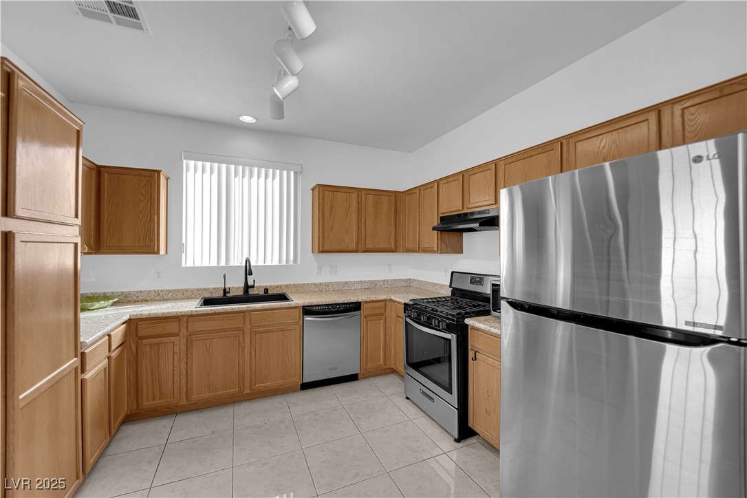 2682 Korea Court Property Photo 8