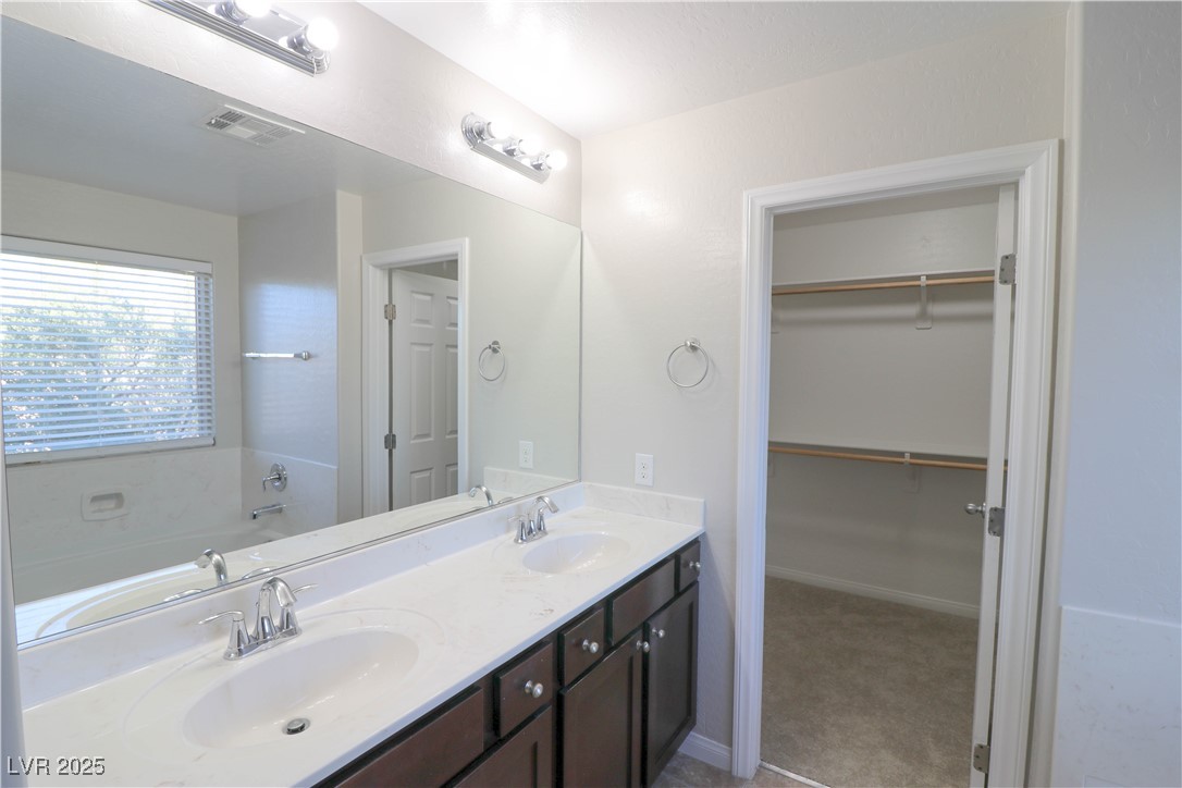 242 Botanic Gardens Drive Property Photo 34
