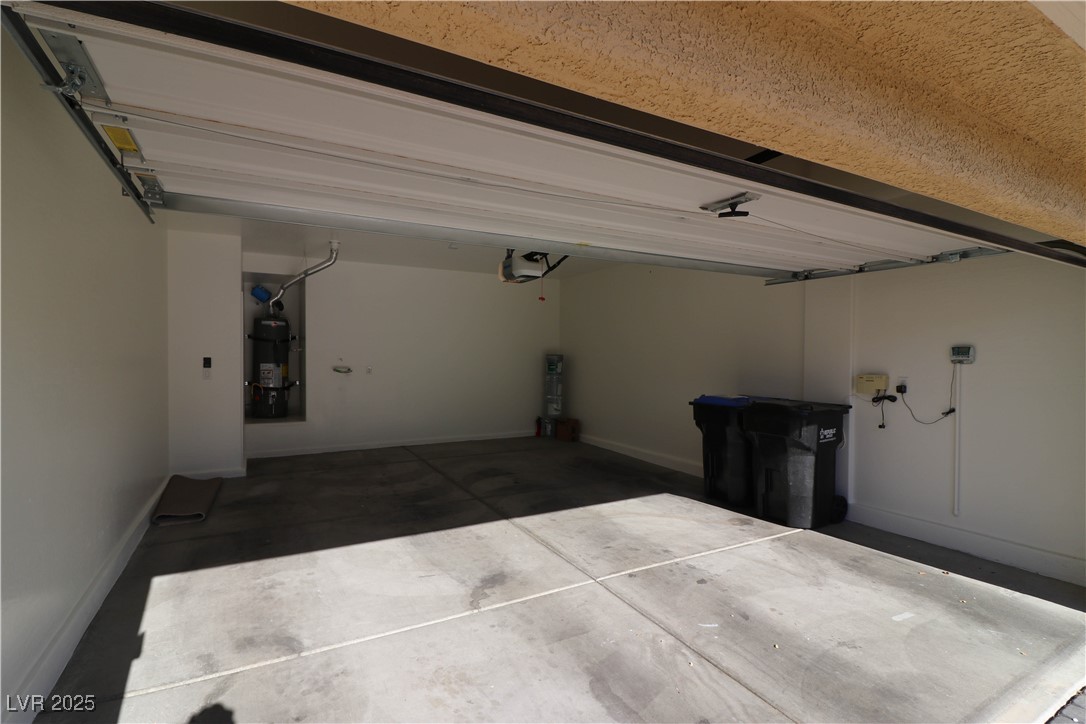 242 Botanic Gardens Drive Property Photo 39