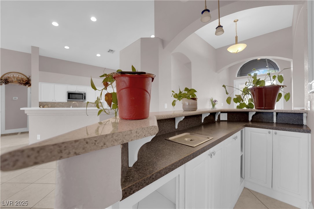 2413 Cook Out Court Property Photo 15