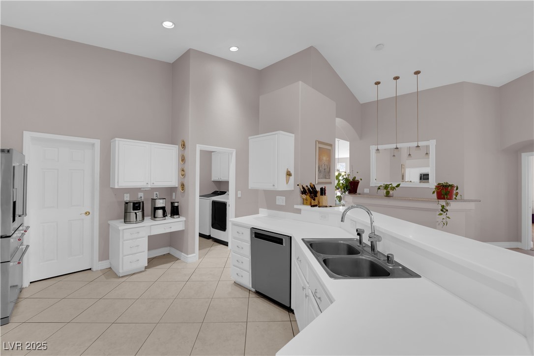 2413 Cook Out Court Property Photo 18