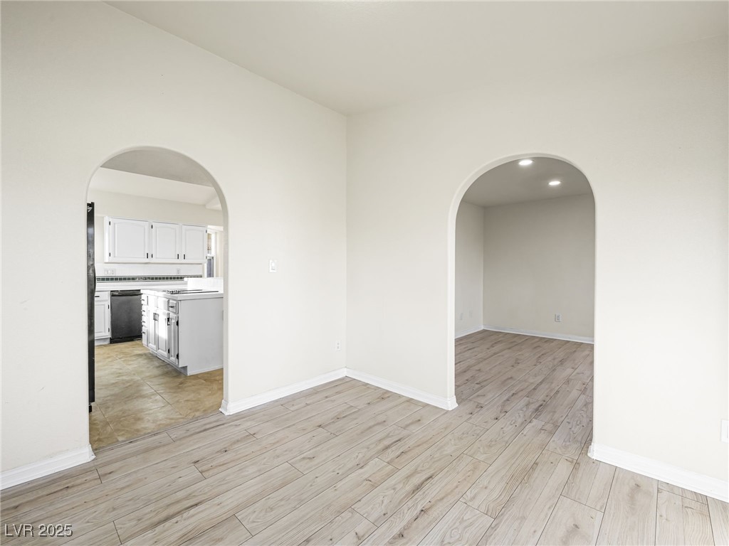 908 Primrose Lane Property Photo 11