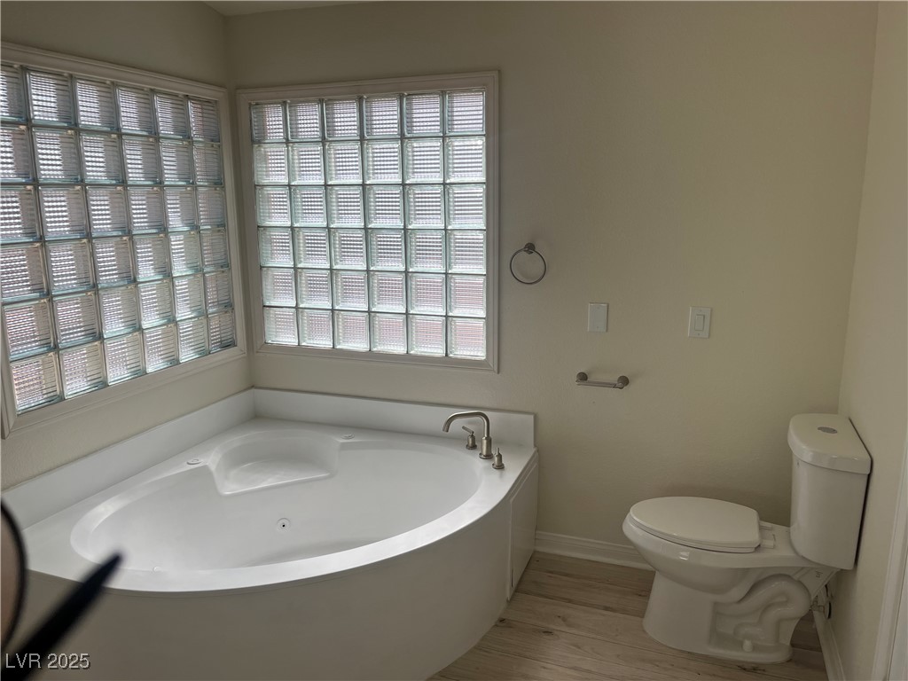 908 Primrose Lane Property Photo 28