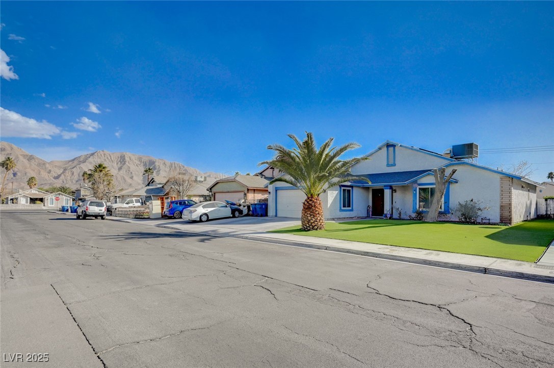 5767 Tabitha Avenue Property Photo 4