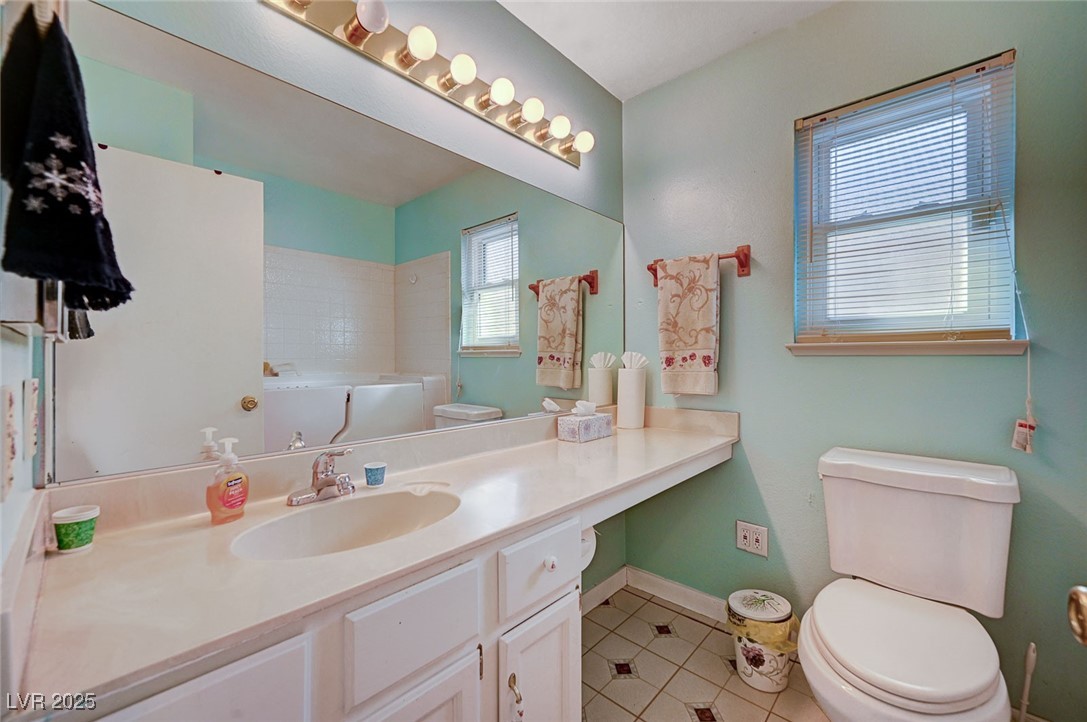 5767 Tabitha Avenue Property Photo 17