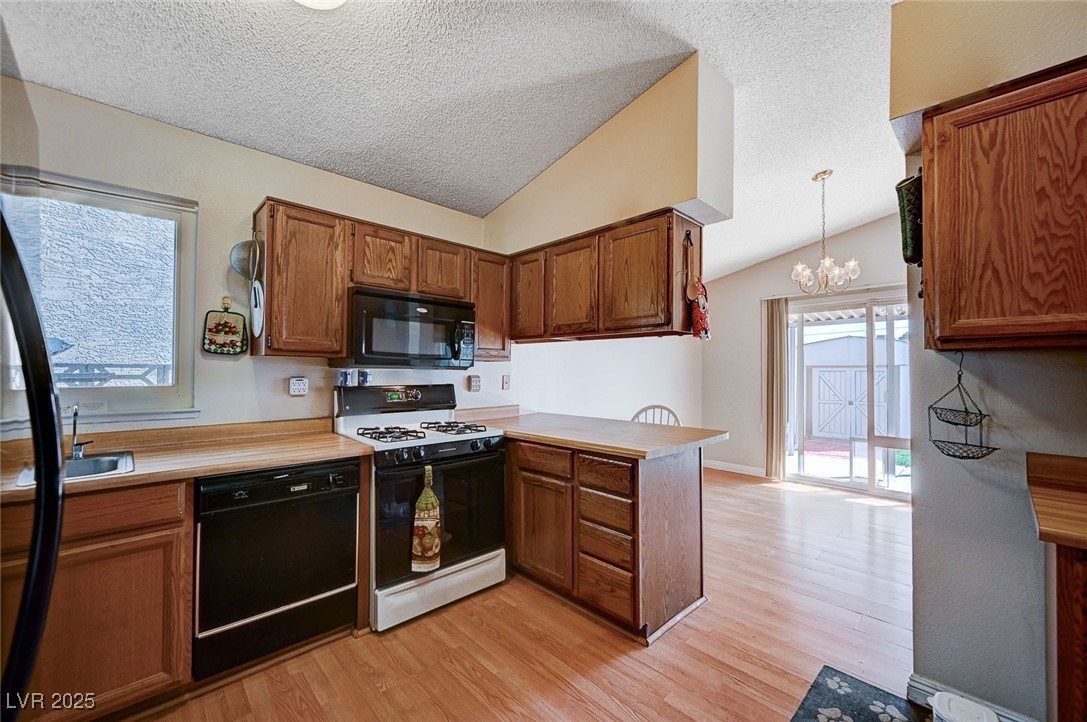 5767 Tabitha Avenue Property Photo 35