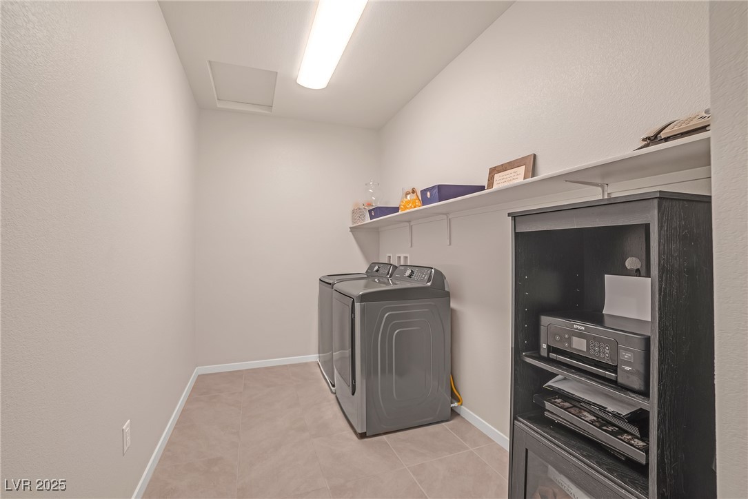 8 Hilltop Crest Street Property Photo 30