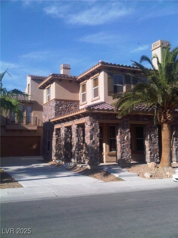 469 Via Palermo Drive Property Photo