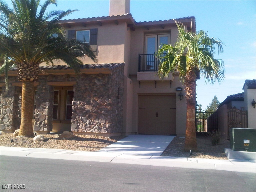 469 Via Palermo Drive Property Photo 3