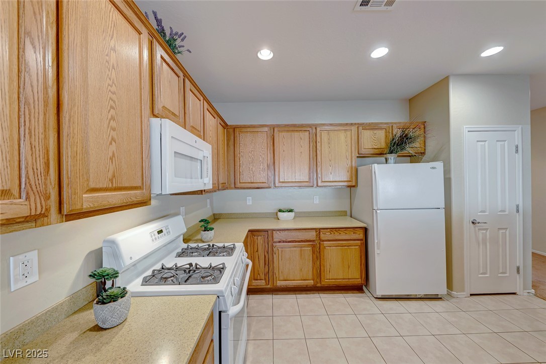 2571 Jada Drive Property Photo 20