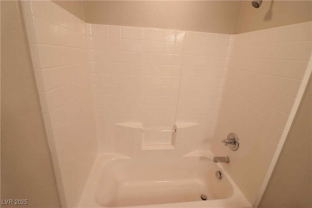 8353 Stillhouse Court Property Photo 14