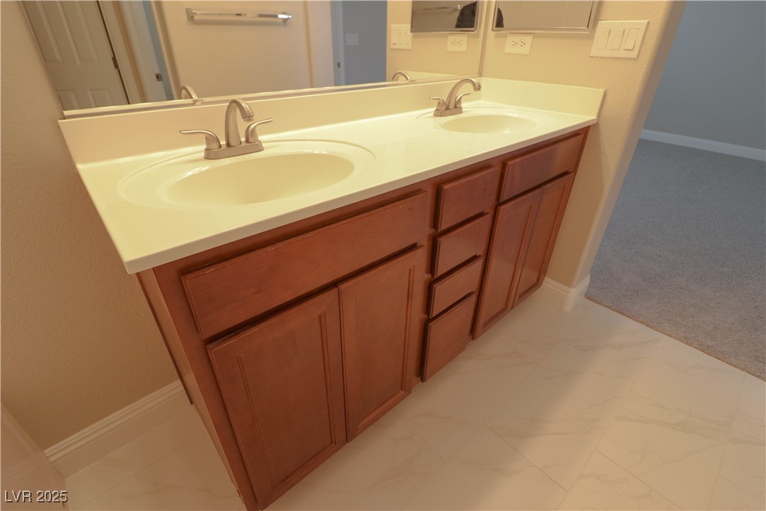 8353 Stillhouse Court Property Photo 25
