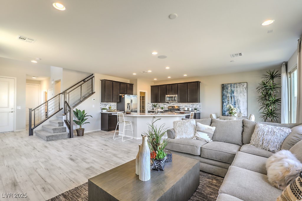 8406 Sycamore Creek Street Property Photo 4