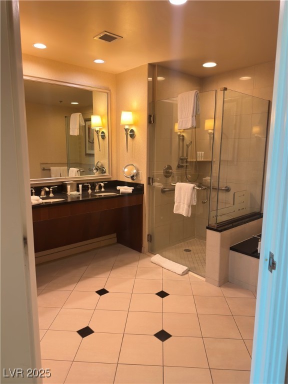 135 East Harmon Avenue 718 Property Photo 11