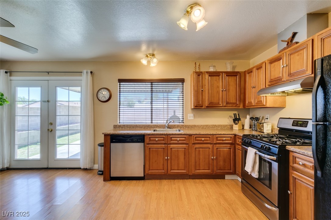 7037 Pleasant View Avenue Property Photo 10