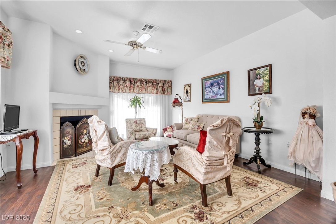 348 Wild Plum Lane Property Photo 6