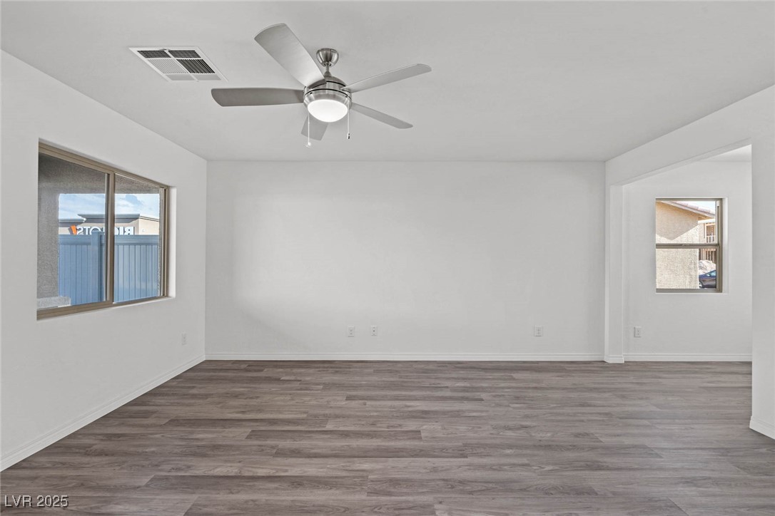 4219 Gold Desert Street Property Photo 3