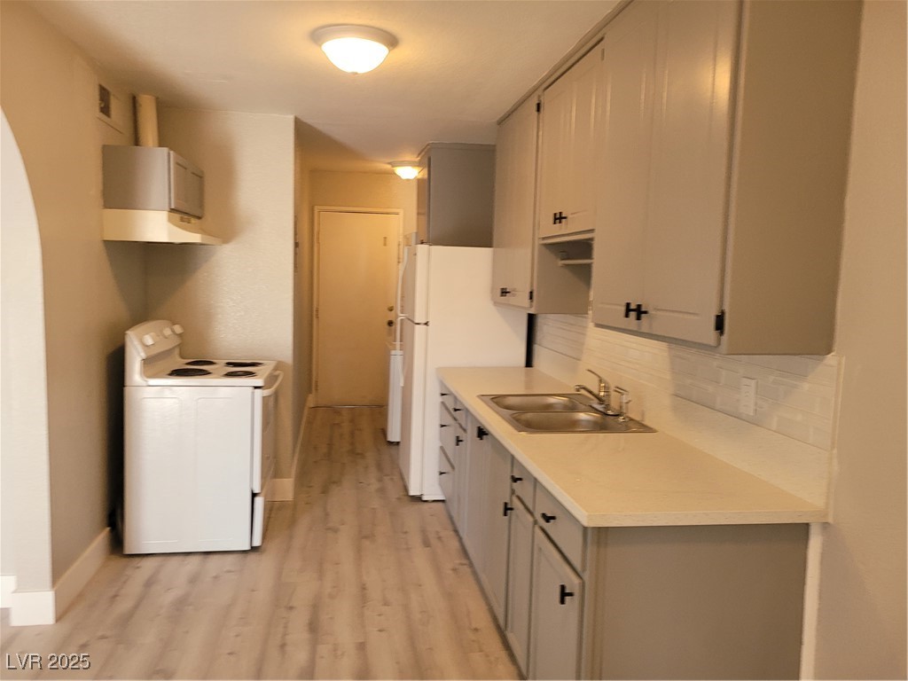 1828 Lewis Avenue Property Photo 15