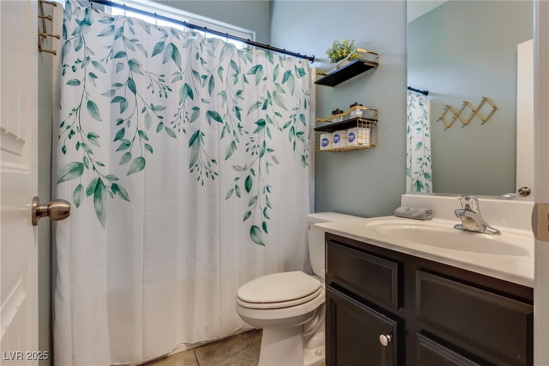 8736 Summoners Court Property Photo 18
