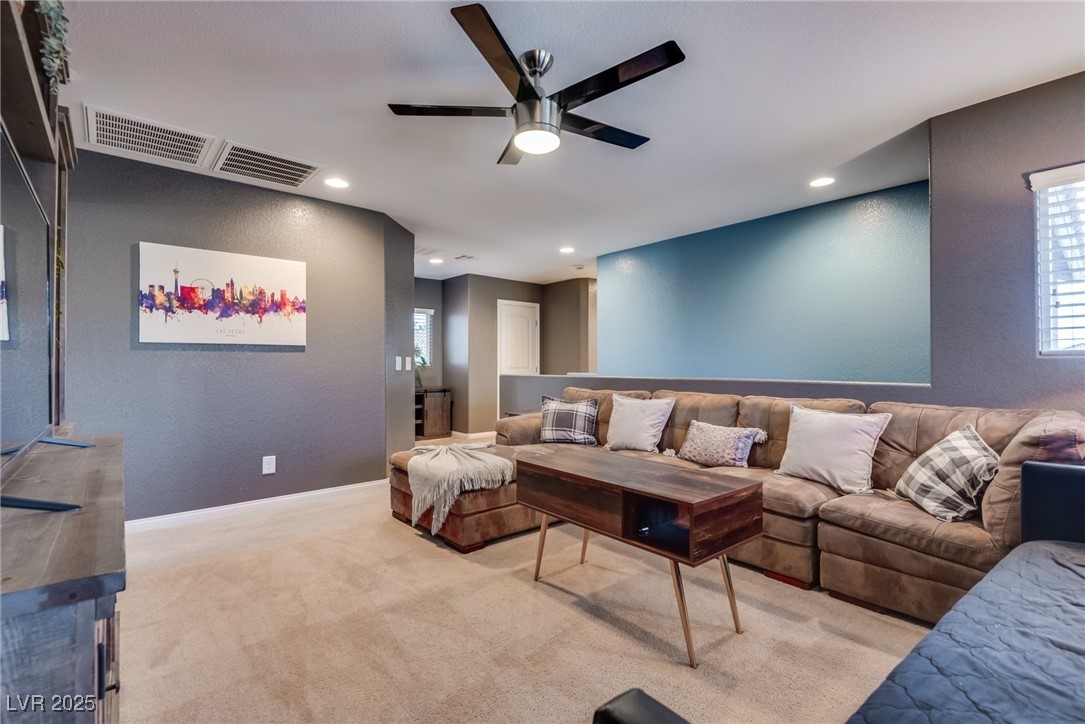 8736 Summoners Court Property Photo 20