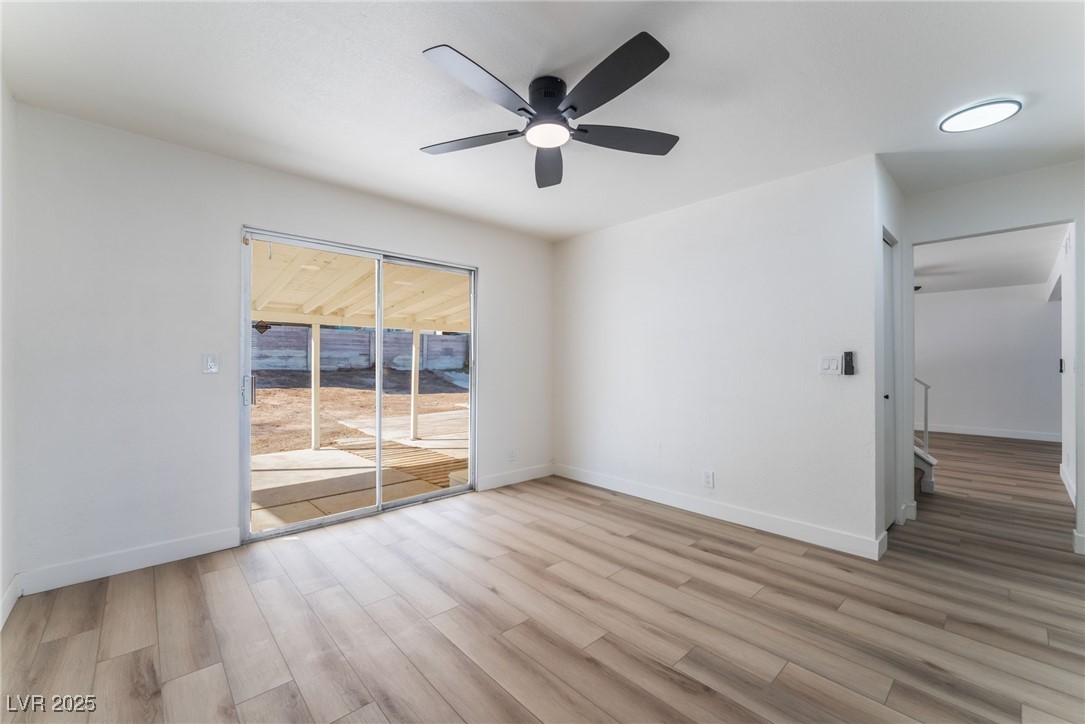 705 North Torrey Pines Drive Property Photo 11